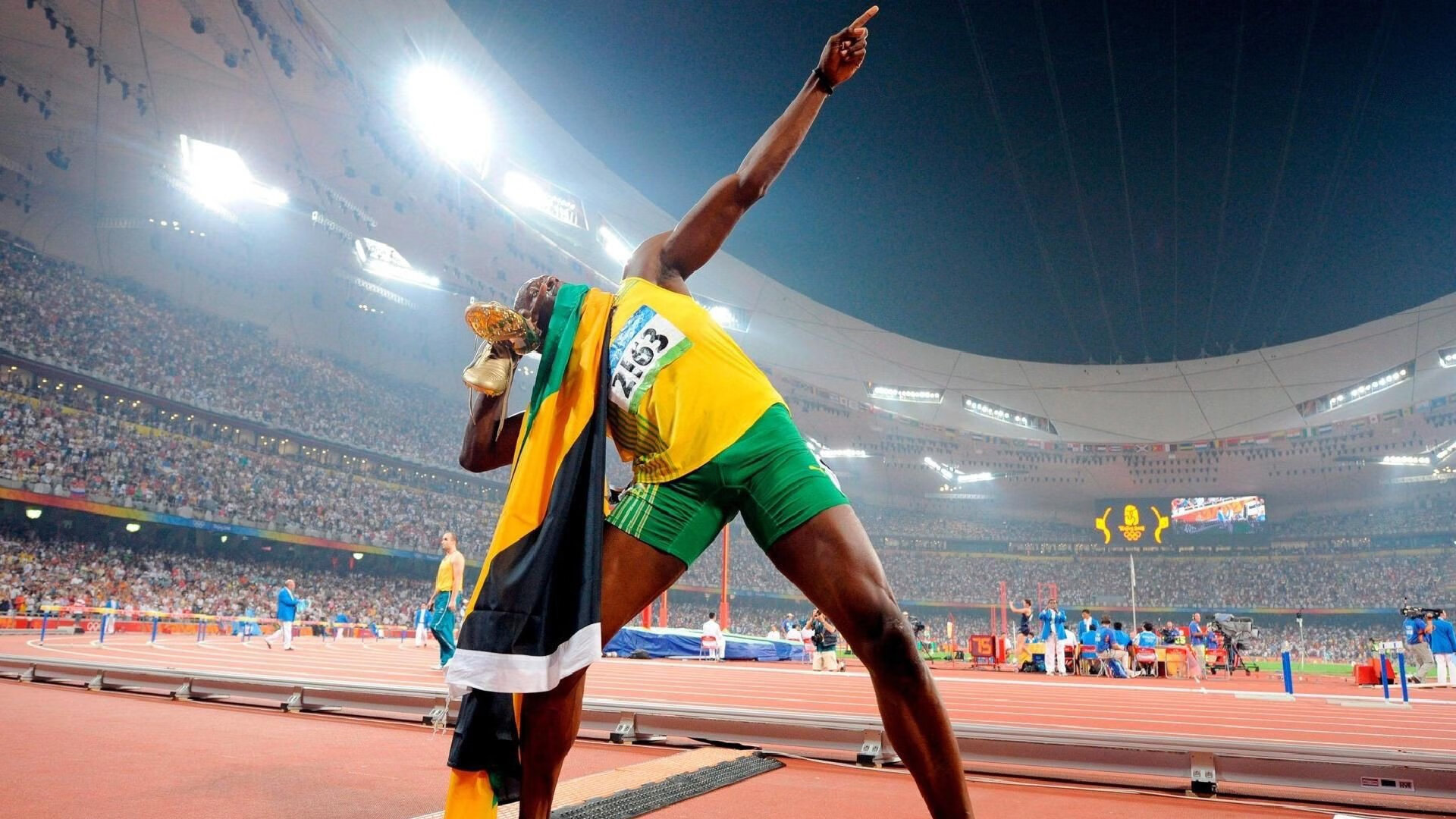 意甲焦点战之夜，乔治主宰比赛走向